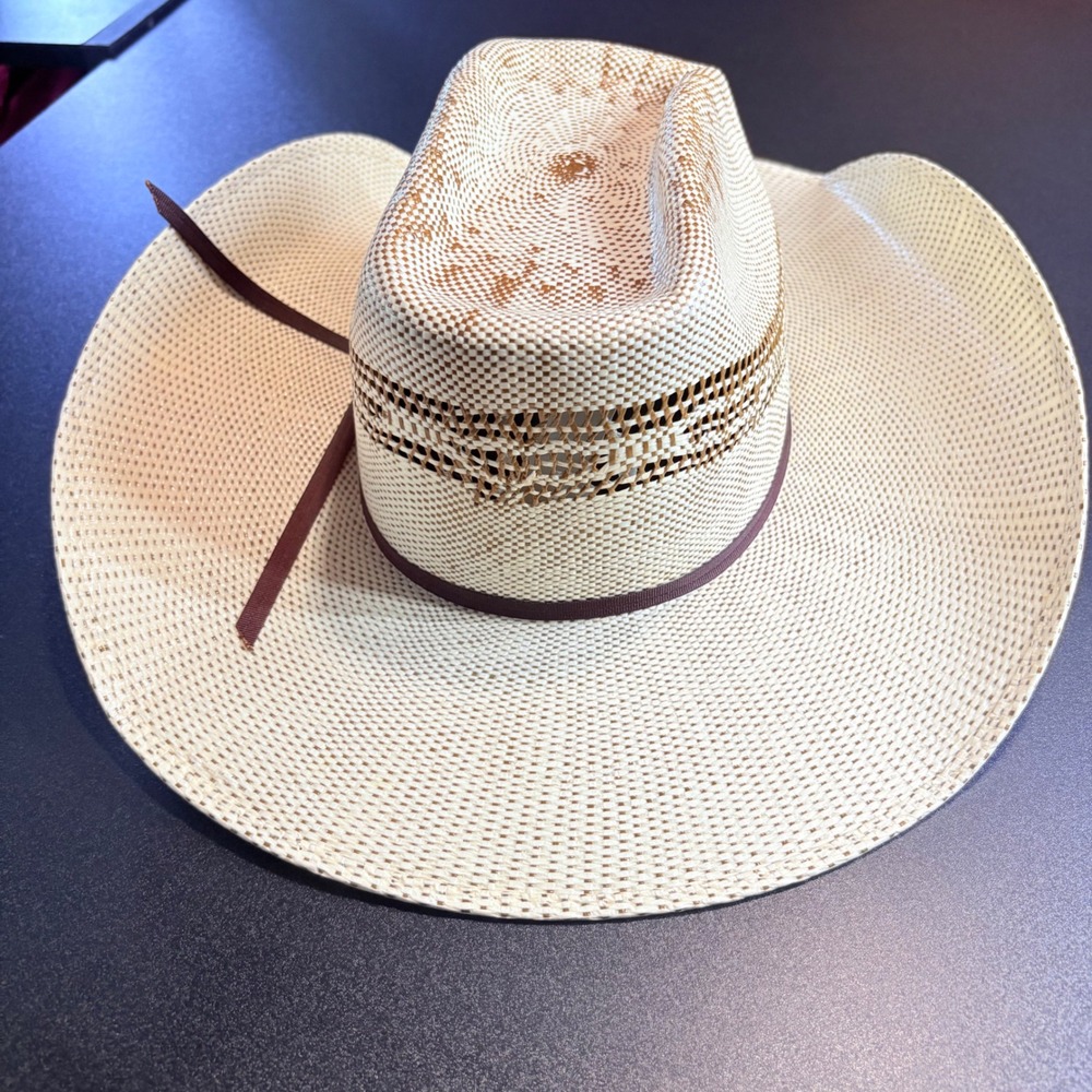 Twisted X brand cowboy hat natural straw Kids size medium western cowboy